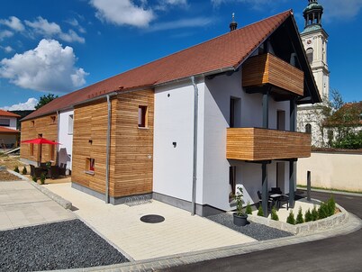 Modern vacation apartment "wohnung-nummer-2" in rural area near Regensburg