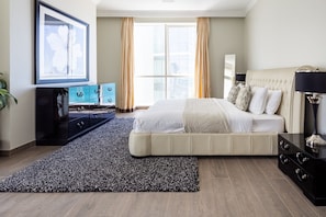 1 bedroom, laptop workspace, iron/ironing board, WiFi