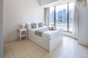 1 Schlafzimmer, laptopgeeigneter Arbeitsplatz, Bügeleisen/Bügelbrett