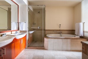 أحواض استحمام