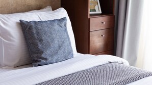 Ảnh chưa phân loại, 5 trong số 16 ảnh, nút