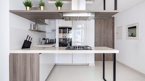 Ảnh chưa phân loại, 4 trong số 18 ảnh, nút