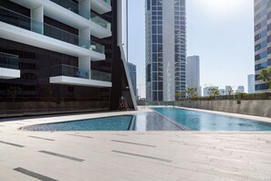 Outdoor pool - Modern & Adorable Studio w/ Spectacular Burj Khalifa Views! (Dubai)