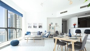 Dining - Modern + Light 2BR in Dubai Marina w/ Sea Views! (Dubai)
