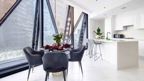 Unclassified image, 4 of 21, button - Modern + Minimalist 1BR in Burj Khalifa Boulevard! (Dubai)