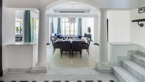 Dining - Magnificent 3BR Villa In Whispering Pines W/ Private Pool! (Dubai)