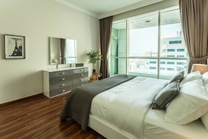 1 bedroom, laptop workspace, iron/ironing board, WiFi