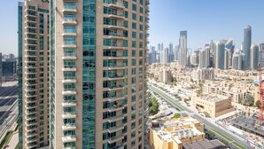 Exterior - Rustic And Vibrant Studio Apartment In Downtown Dubai (Dubai)