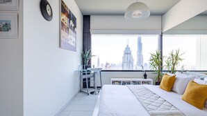 1 chambre, espace de travail pour ordinateur portable