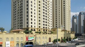 Exterior - Superior 2BR in Magnificent Dubai Marina! (Dubai)