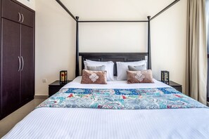 1 bedroom, laptop workspace, iron/ironing board, WiFi