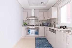 Microwave, oven, stovetop, dishwasher