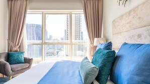 Room - Superb & Incomparable 2BR With Study in the Heart of Downtown Dubai! (Dubai)