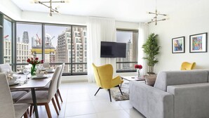 Living area - Phenomenal Burj Khalifa Views in This Lovely 2br! (Dubai)