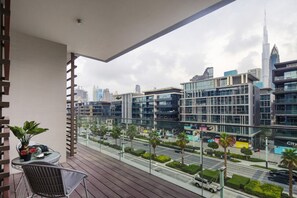 รับประทานอาหารกลางแจ้ง