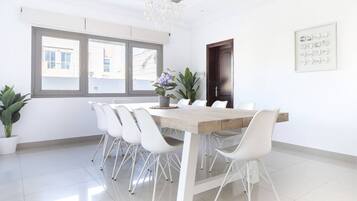 Tempat makan