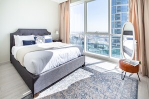 2 chambres, espace de travail pour ordinateur portable