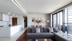 Unclassified image, 2 of 30, button - Upscale 3BR Apartment In Prime Location - City Walk (Dubai)