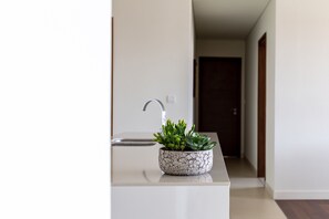 Interior - Upscale 3BR Apartment In Prime Location - City Walk (Dubai)