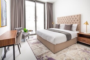 1 bedroom, laptop workspace, iron/ironing board, WiFi - Superb 1BR Apartment Situated in Palm Jumeirah (Dubai)