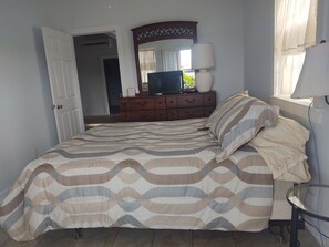 2 chambres, Wi-Fi gratuit, draps fournis