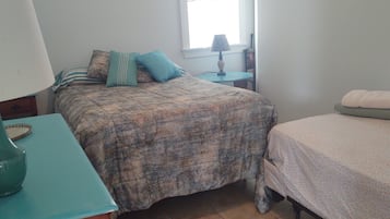 2 bedrooms, free WiFi, bed sheets
