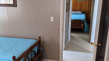 2 bedrooms, free WiFi, bed sheets
