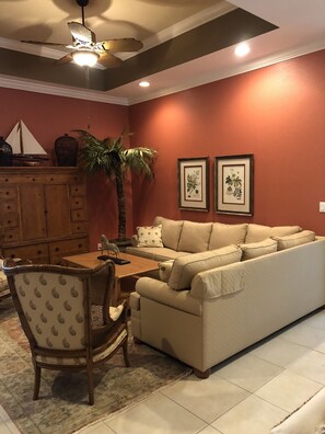 TV, offices - Private home heated pool and spa in a quiet  gated community  Vanderbilt Beach.  (Naples)