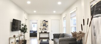 Brand New Downtown 2BR on Noble Next to Bowdoin(Safe&Sound)