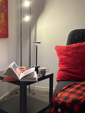 Apartment, 1 Bedroom | Living area