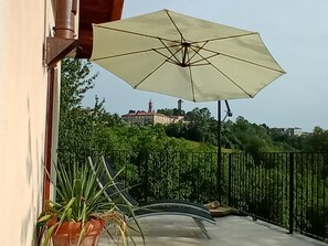Terrace/patio - Holiday Home nearby the village (Murazzano)