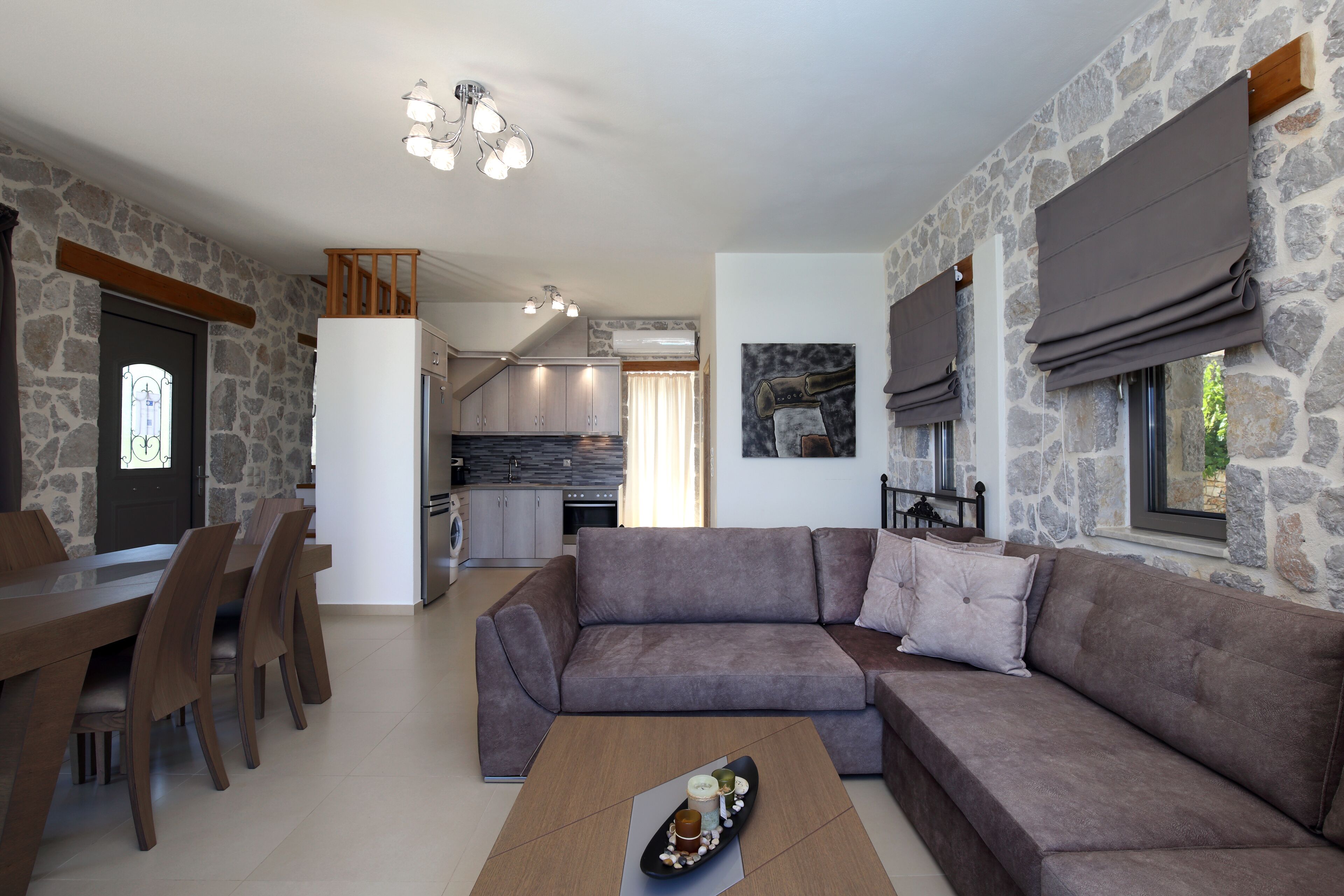 Smart TV, DVD player, books