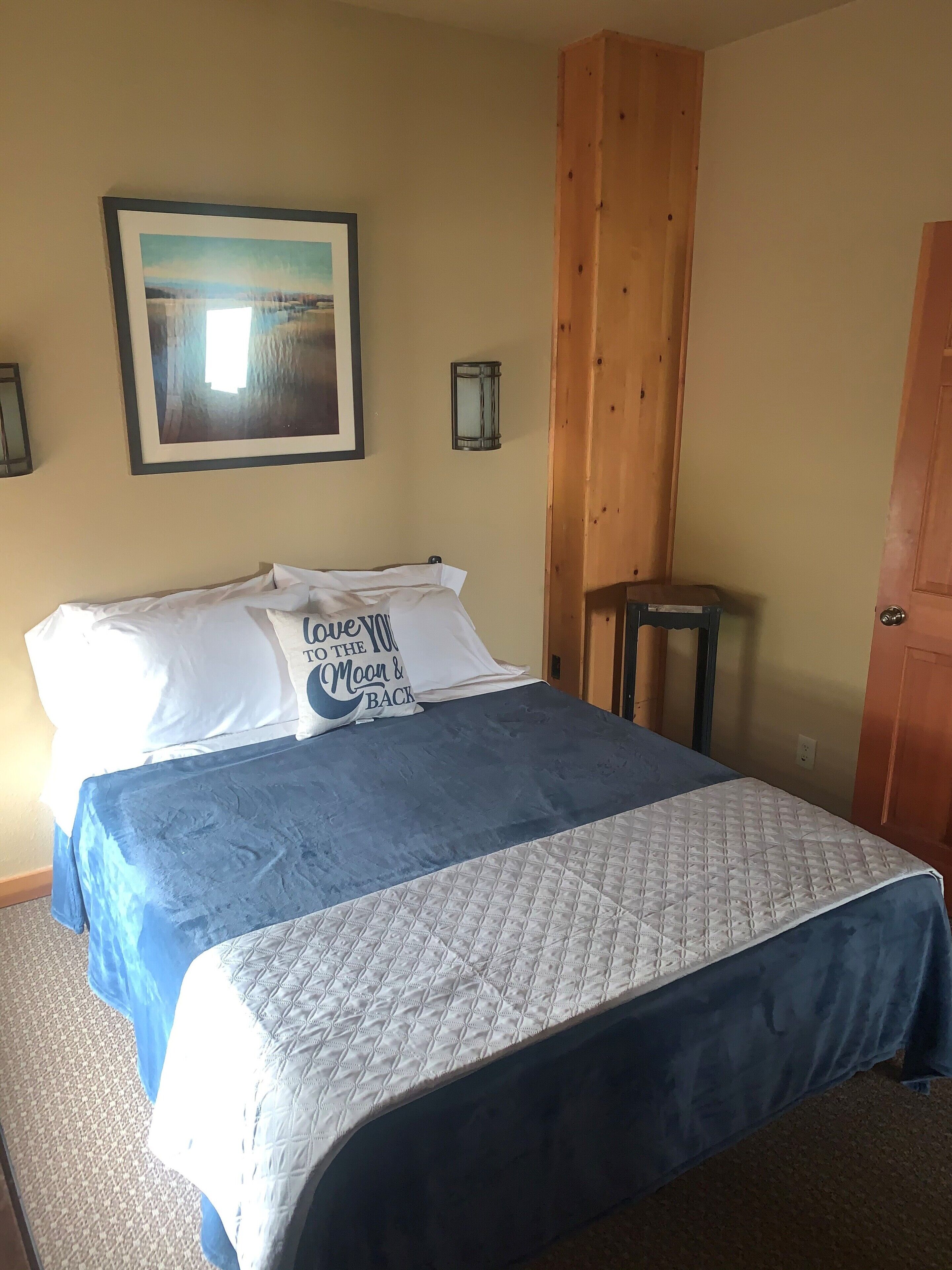 Charming Rustic Country Retreat