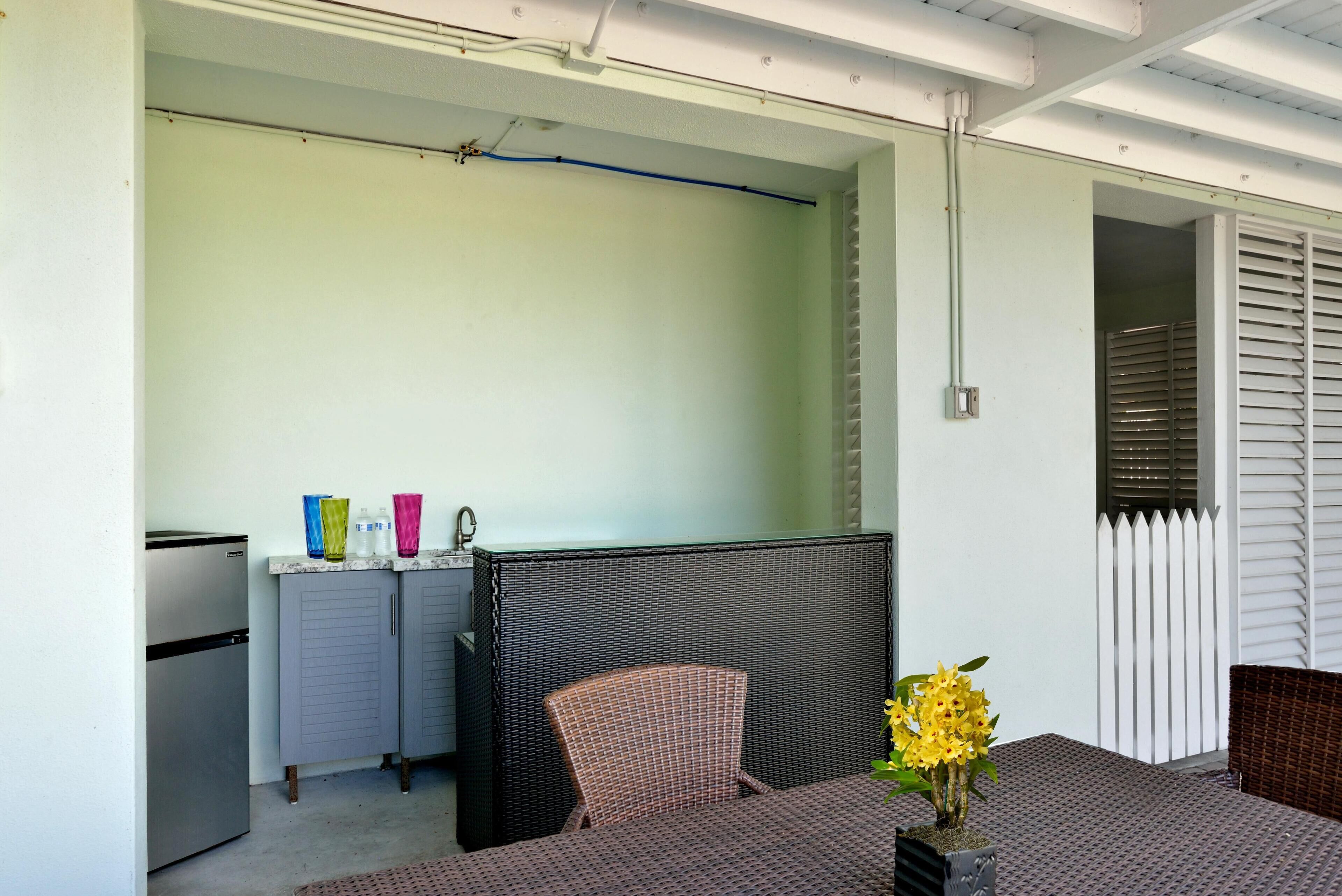 House, Multiple Beds (Paris Mango) | Interior