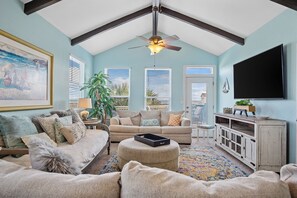 TV, fireplace, offices