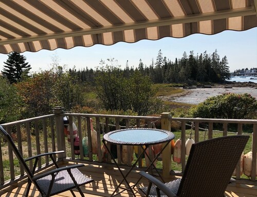 Cottage on Sawyer’s Cove