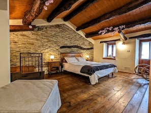 2 chambres, bureau, Wi-Fi gratuit, draps fournis