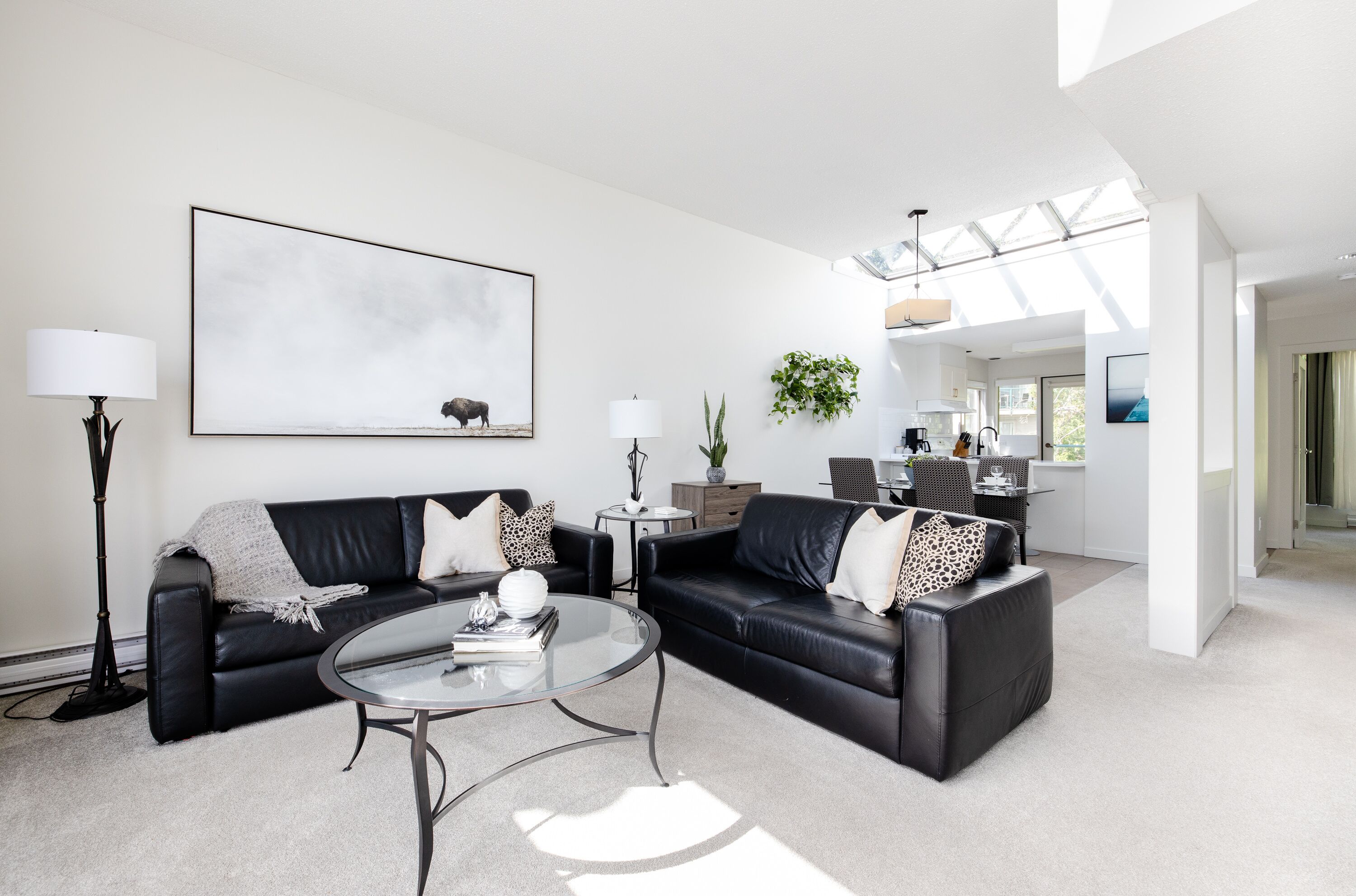 Stunning 2 Bedroom Oceanfront Condo w/ Heated Pool