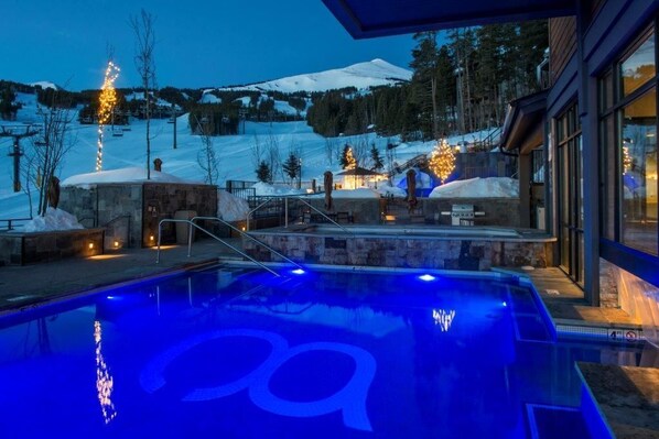 Indoor pool, outdoor pool