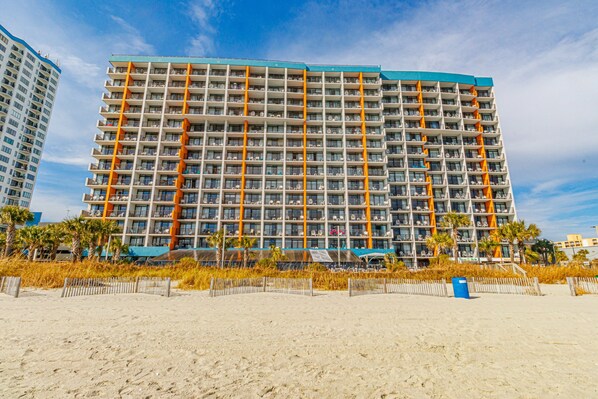 Exterior - Interior Studio Suite~Landmark 618 (Myrtle Beach)