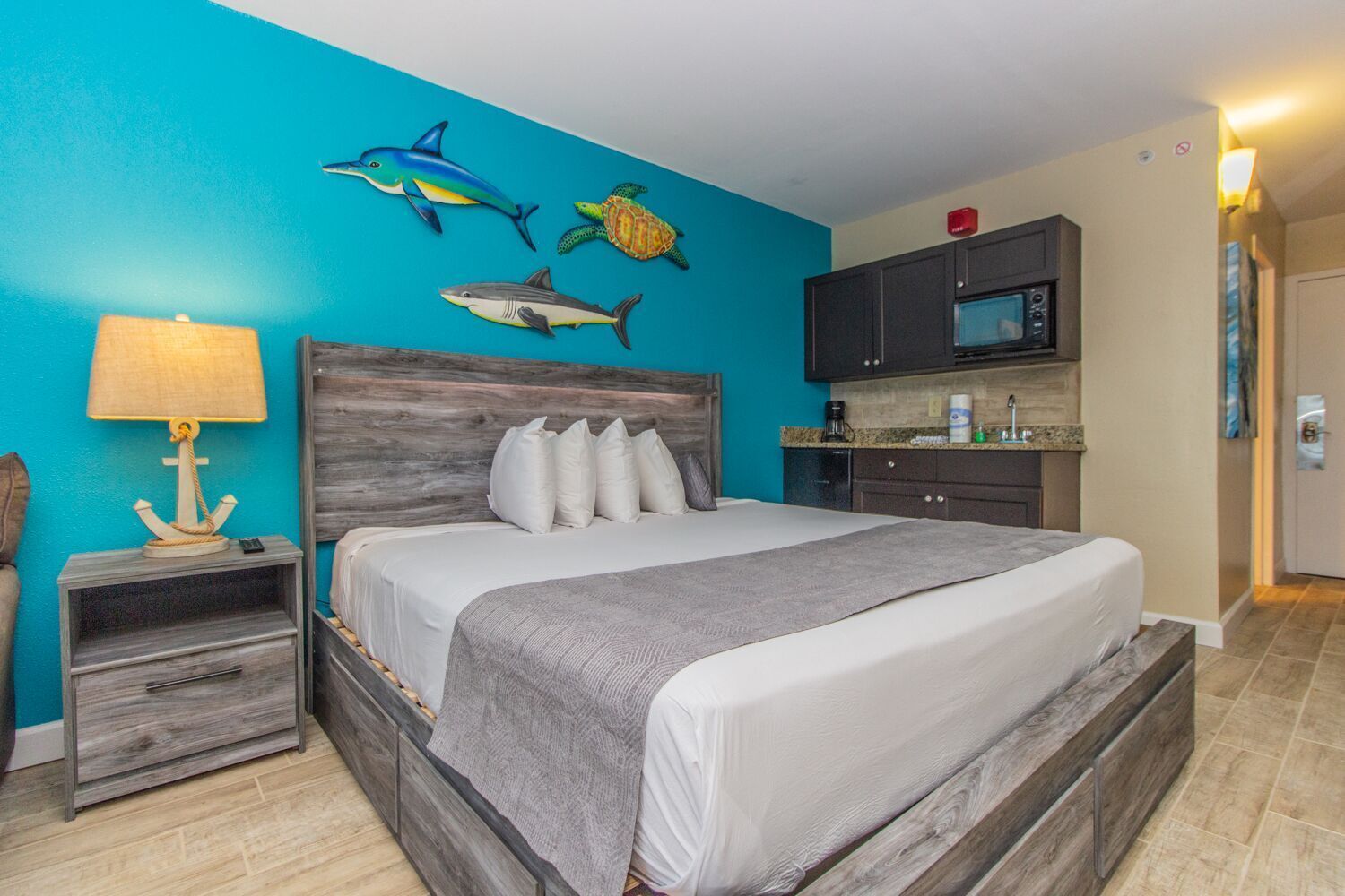 Interior Studio Suite~Landmark 618