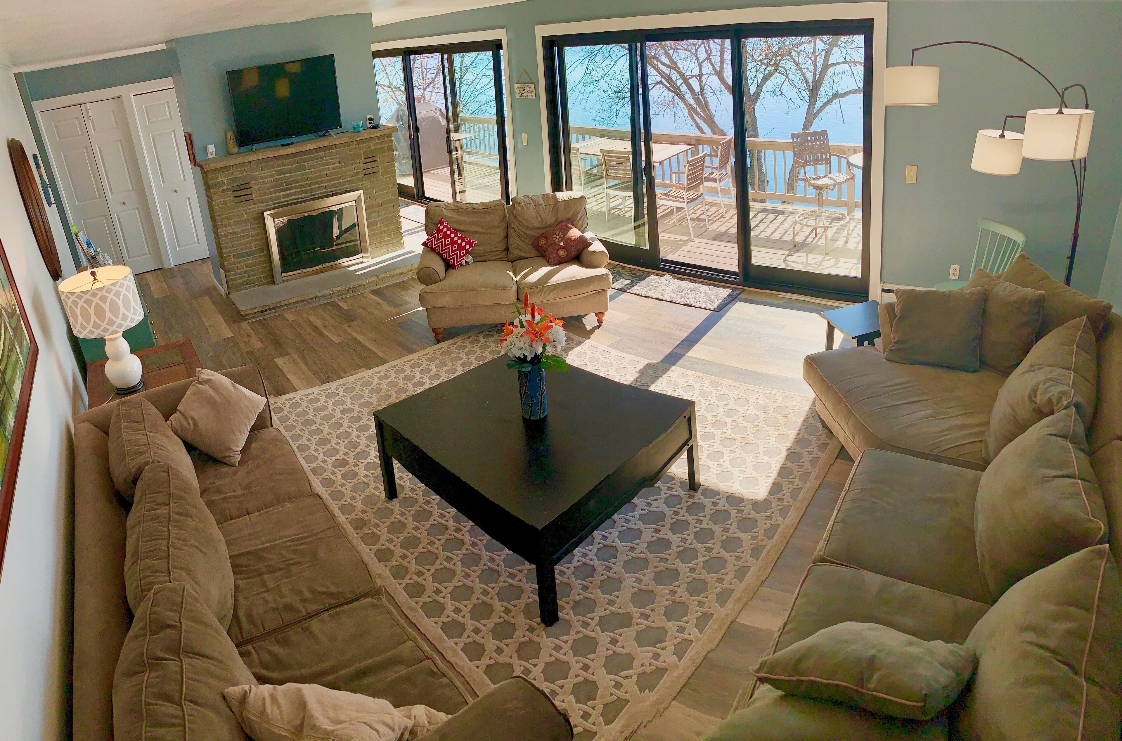 Beautiful Lakefront Property With STUNNING 180 degree lake views