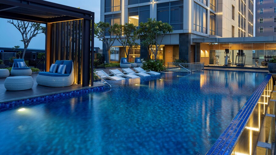 Hilton Garden Inn Jakarta Taman Palem