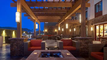 Lits bébé (gratuits), Wi-Fi gratuit, draps fournis