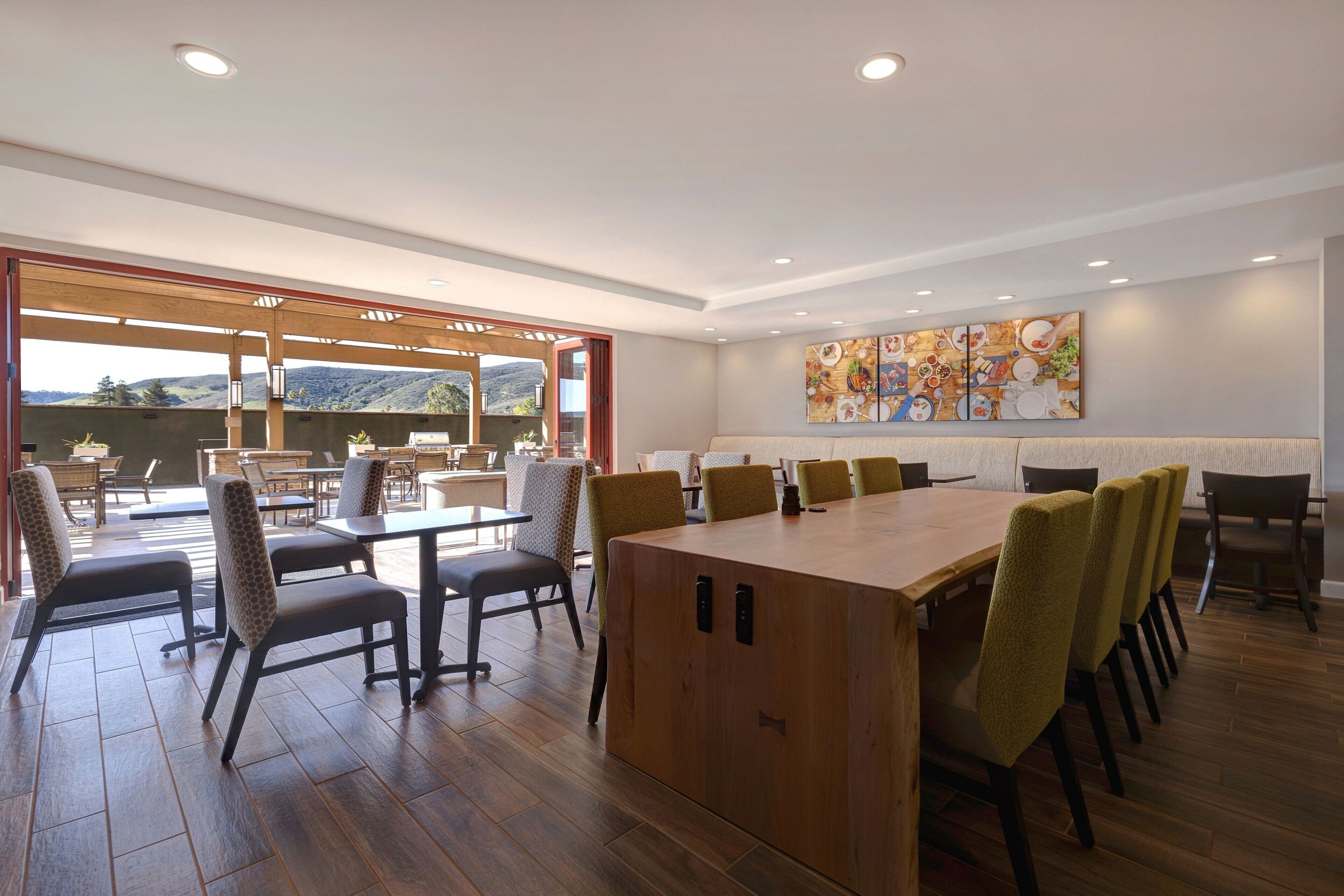 Desayuno continental incluido todos los días 