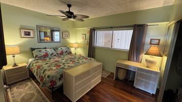 1 bedroom, travel crib, WiFi (free), bed sheets