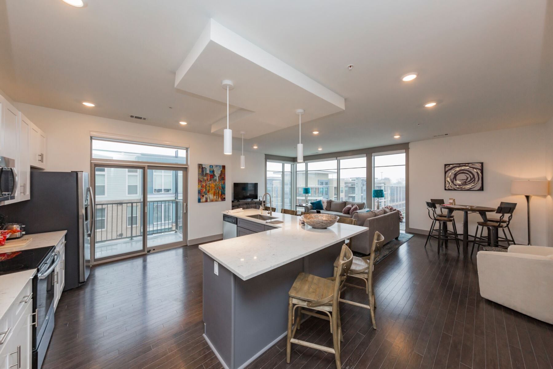 8th South Modern Condo • Near Downtown