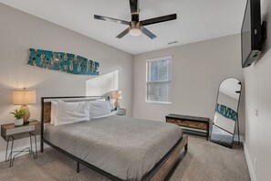 2 habitaciones, tabla de planchar con plancha, internet y ropa de cama 