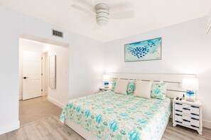 Room - Park Shore Resort 1st Floor condo, BLDG I #152 (Park Shore Resort)
