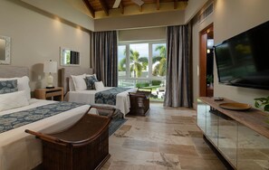 8 bedrooms, in-room safe, desk, travel cot